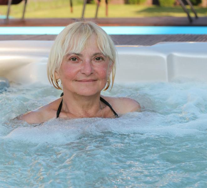 Are hot tubs good for arthritis?