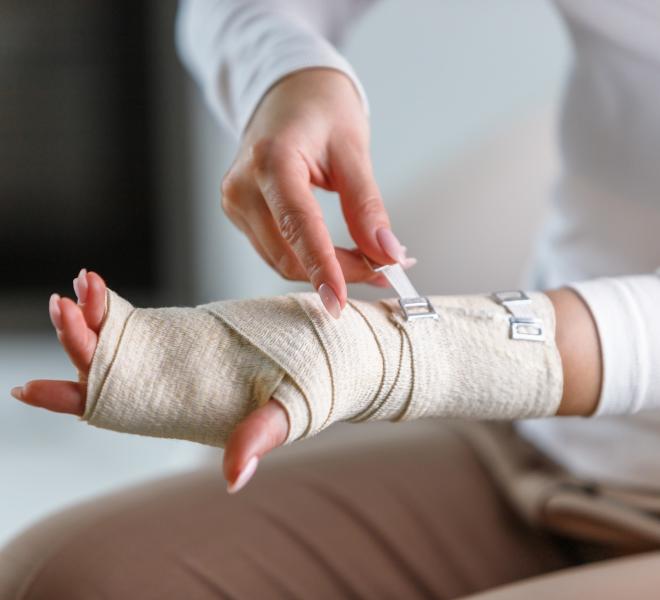 Pros and Cons of Carpal Tunnel Surgery
