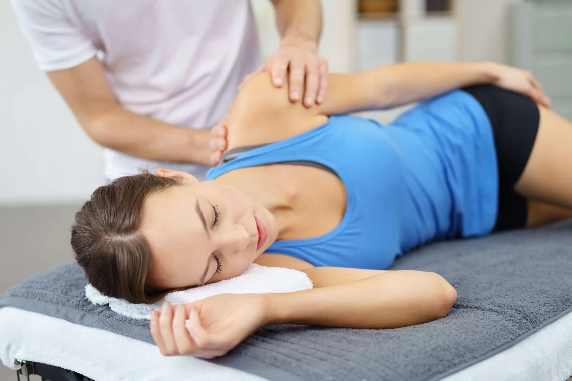 Benefits of using manual therapy for shoulder pain treatment