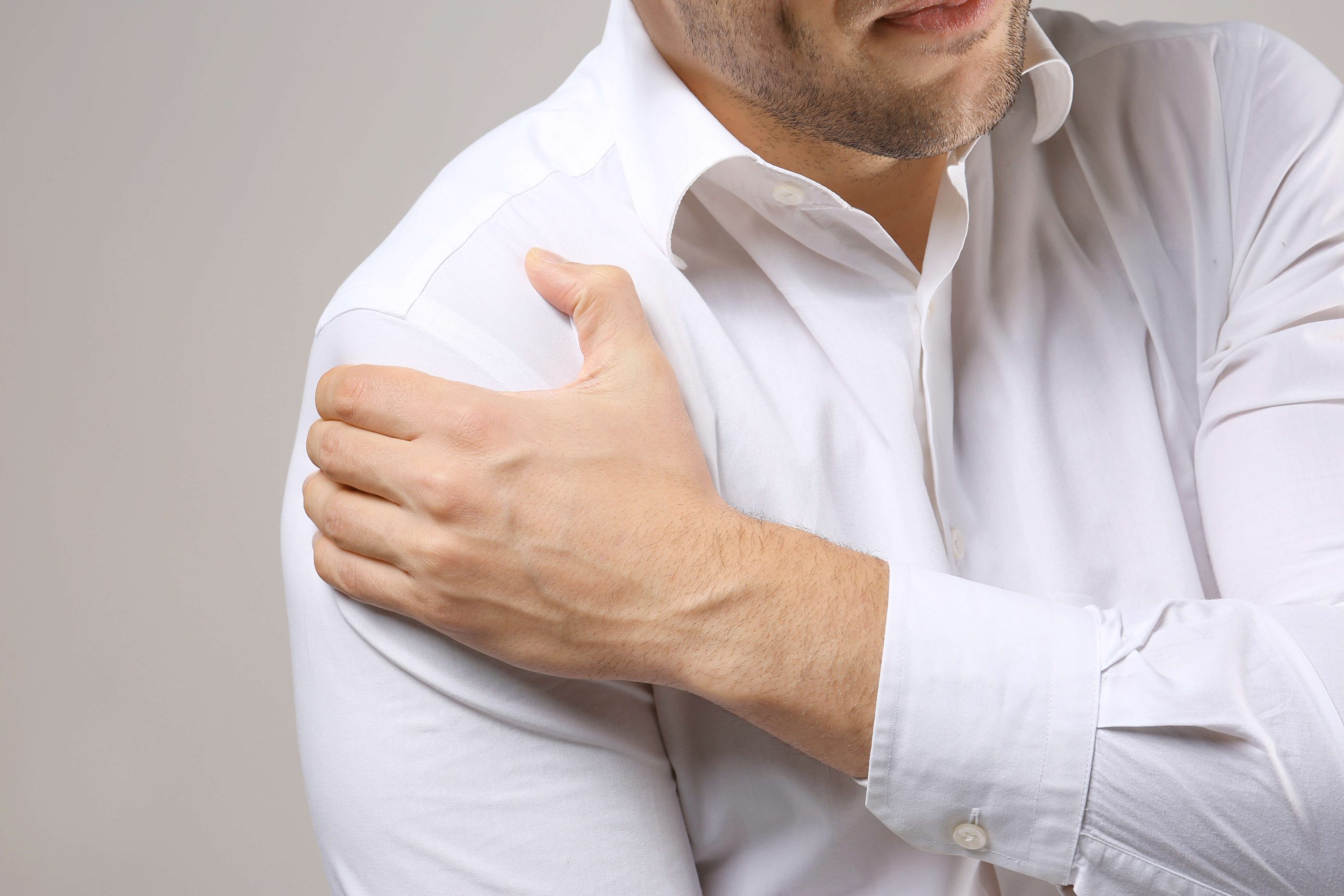 Four super useful tips for improving your shoulder pain treatment