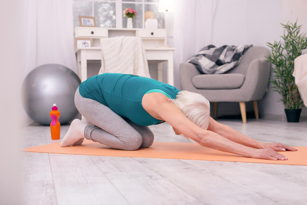 Two stretches that can help stop muscle spasms in the back shutterstock 1081872854 Two stretches that can help stop muscle spasms in the back