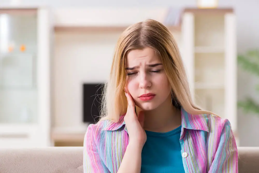 What Does TMJ Dysfunction Feel Like? | Continuum Wellness