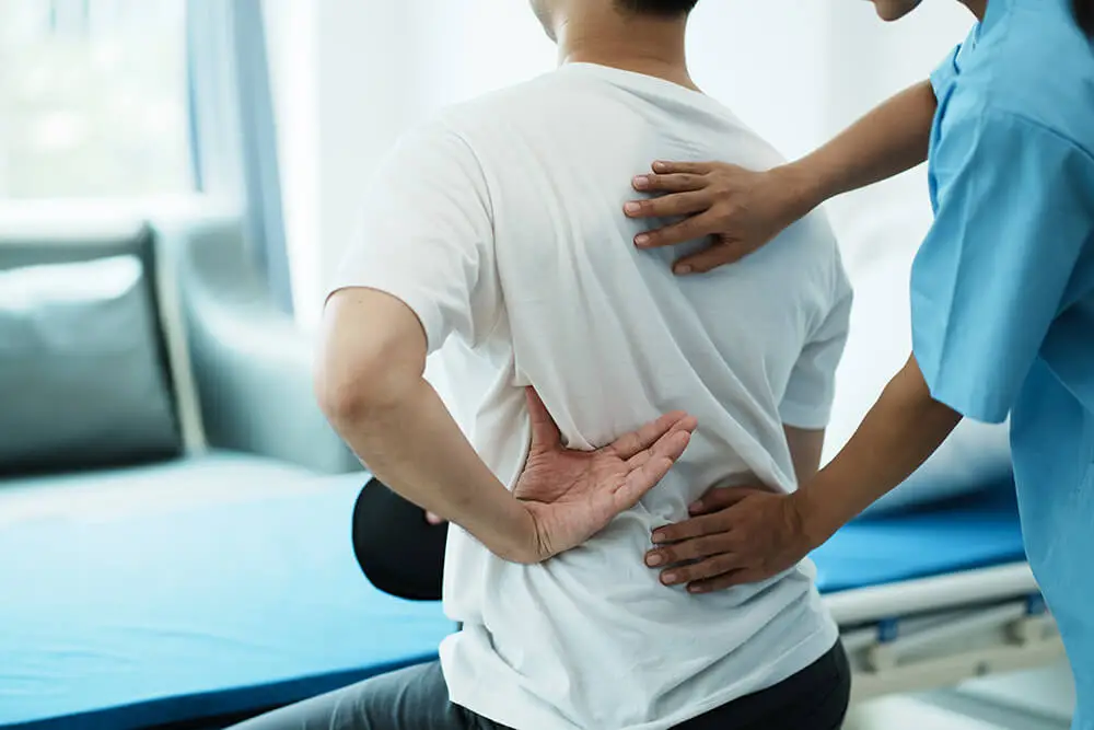 Shoulder blade pain: Causes, symptoms and treatments