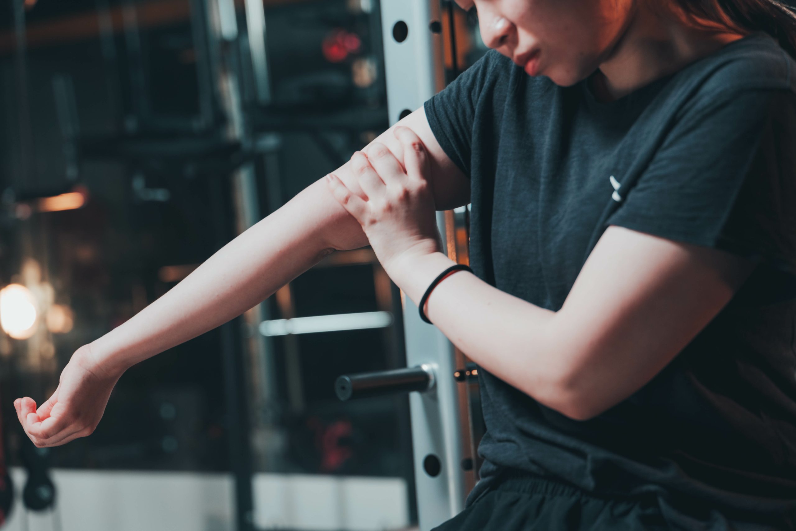 Biceps Tendon Rupture: Signs and Treatments AdobeStock 453851079 scaled Biceps Tendon Rupture: Signs and Treatments